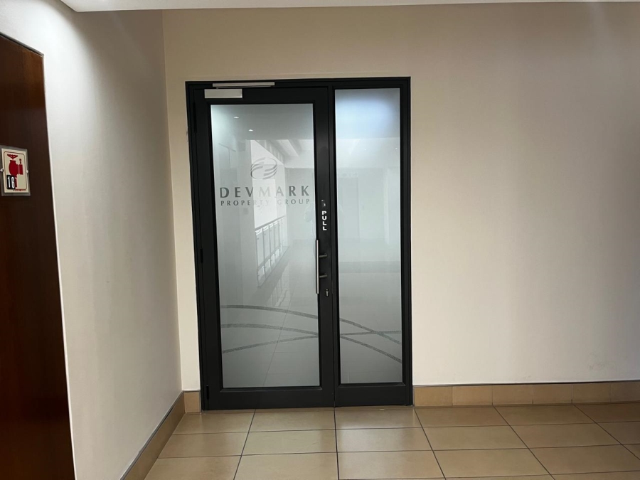 To Let commercial Property for Rent in Tyger Valley Western Cape